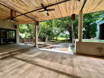 CASA EN VENTA MERIDA YUCATAN , CON VISTA AL CAMPO DE GOLF LA CEIBA UNA PLANTA