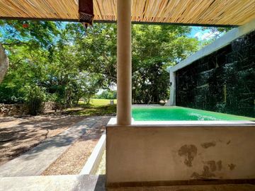 CASA EN VENTA MERIDA YUCATAN , CON VISTA AL CAMPO DE GOLF LA CEIBA UNA PLANTA