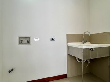 DEPARTAMENTO EN VENTA-SECTOR GONZALEZ SUAREZ, GONNESSIAT