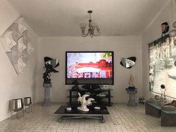 Exclusiva Casa en Venta en Huertas de San Pedro - ¡Un Oasis de Elegancia!
