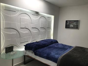 Exclusiva Casa en Venta en Huertas de San Pedro - ¡Un Oasis de Elegancia!
