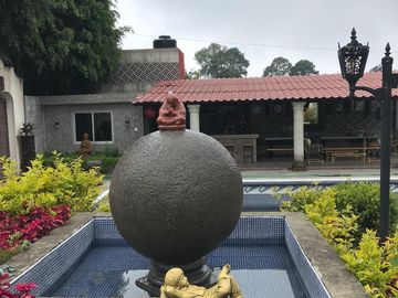 Exclusiva Casa en Venta en Huertas de San Pedro - ¡Un Oasis de Elegancia!