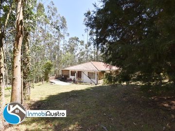 Tarqui, Venta de 01 Hectárea de Terreno con Casa Quinta Vacacional