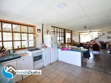 Tarqui, Venta de 01 Hectárea de Terreno con Casa Quinta Vacacional