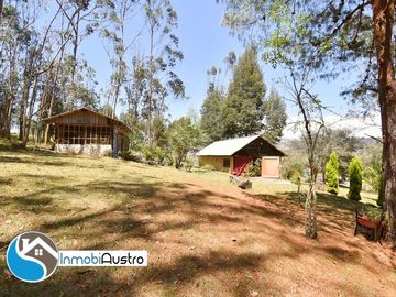 Tarqui, Venta de 01 Hectárea de Terreno con Casa Quinta Vacacional
