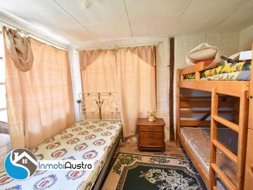Tarqui, Venta de 01 Hectárea de Terreno con Casa Quinta Vacacional