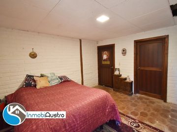 Tarqui, Venta de 01 Hectárea de Terreno con Casa Quinta Vacacional