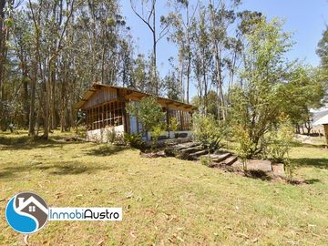 Tarqui, Venta de 01 Hectárea de Terreno con Casa Quinta Vacacional