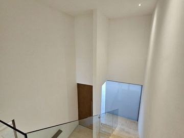 CASA EN VENTA EN MERIDA YUCATAN , TEMOZON 4 RECAMARAS