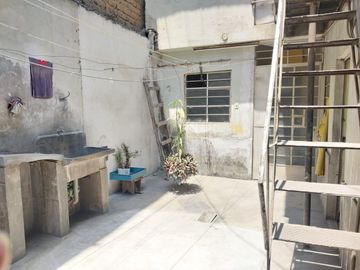 VENTA CASA ATE CON LOCAL COMERCIAL LA ESPERANZA
