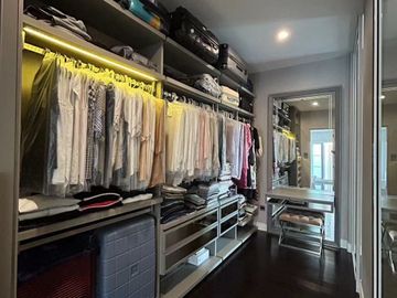 Luxury house For Sale (with tenant) at Nantawan Bangna km7 39,9 M.THB (English version below)
