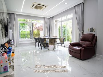 Luxury house For Sale at Nantawan Bangna km7 L-Size