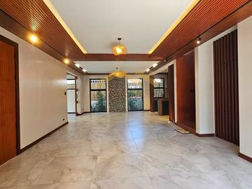 LUXURIOUS SINGLE DETACHED HOUSE AND LOT IN BF HOMES PARANAQUE CITY