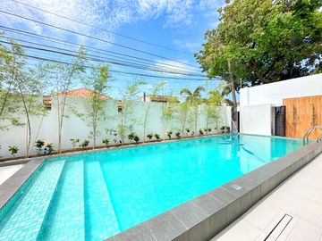 HUGE SINGLE MODERN CORNER LOT WITH SWIMMING POOL HOUSE AND LOT IN BF HOMES PARANAQUE