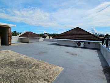 WELL MAINTAINED SINGLE DETACHED HOUSE AND LOT IN ENCLAVE OF BF HOMES PARAÑAQUE CITY