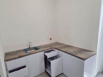 Rumah Darmo Permai, New, Minimalis