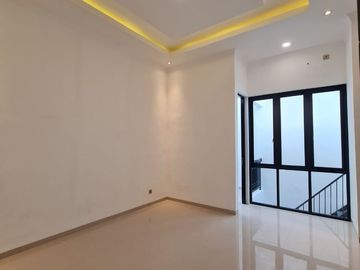 Rumah Darmo Permai, New, Minimalis
