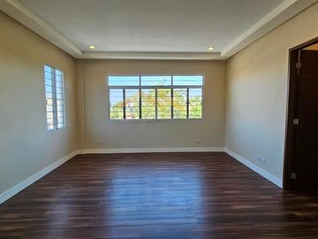 EQUISITE SINGLE DETACHED HOUSE AND LOT IN BF HOMES PARANAQUE CITY