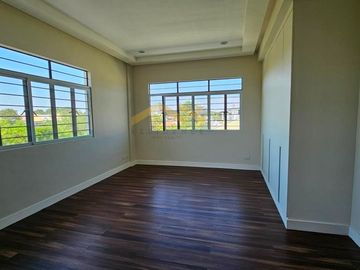 EQUISITE SINGLE DETACHED HOUSE AND LOT IN BF HOMES PARANAQUE CITY
