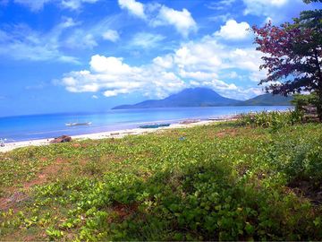 2,445 m2 / .55 Acres Sunset White Beach Investment in San Vicente