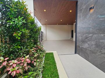 Brand New Semi Furnished House and Lot w/ Elevator for Sale in BF Homes, Parañaque City