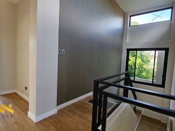 HUGE ELEGANT SINGLE DETACHED HOUSE AND LOT IN BF HOMES PARANAQUE