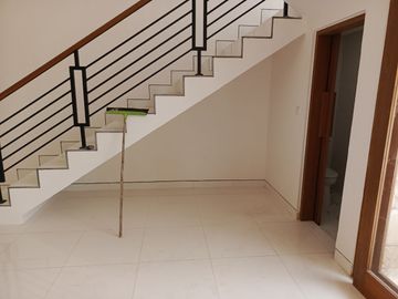 New Minimalist House 6 meters Road Sesetan Denpasar