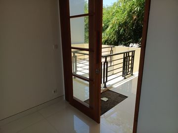 New Minimalist House 6 meters Road Sesetan Denpasar