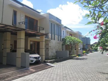 New Minimalist House 6 meters Road Sesetan Denpasar