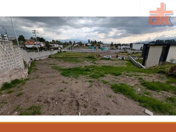De Venta Terreno 899m2 Conjunto De Lujo Urb. Navarra, Sangolqui