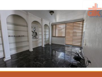 Gran Casa de Venta con Terreno La Armenia