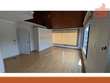 Gran Casa de Venta con Terreno La Armenia