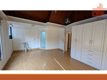 Gran Casa de Venta con Terreno La Armenia
