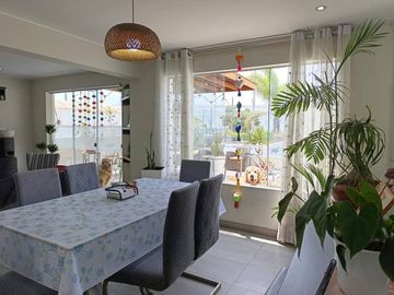 VENTA DE HERMOSA CASA EN CHOSICA