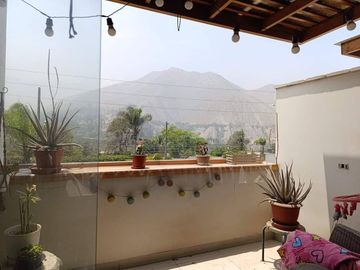 VENTA DE HERMOSA CASA EN CHOSICA