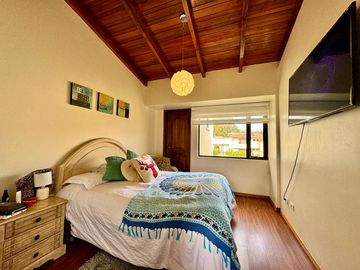 CASA DE VENTA EN EL CONDADO