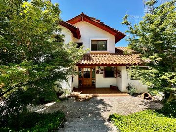 RINCONADA - VENDE PARCELA CON CASA 5D 5B COND. HACIENDA RINCONADA