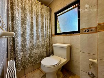 RINCONADA - VENDE PARCELA CON CASA 5D 5B COND. HACIENDA RINCONADA