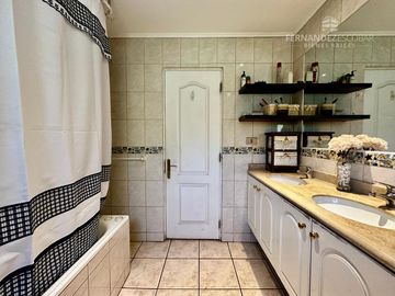 RINCONADA - VENDE PARCELA CON CASA 5D 5B COND. HACIENDA RINCONADA