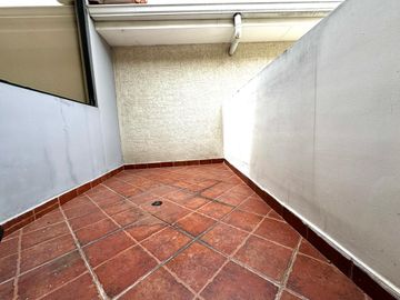 CASA DE VENTA EN EL CONDADO