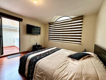 CASA DE VENTA EN EL CONDADO