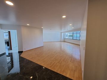 RENTO Excelente Departamento en Bosques de las Lomas luminoso y espacioso