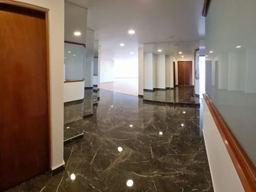 RENTO Excelente Departamento en Bosques de las Lomas luminoso y espacioso