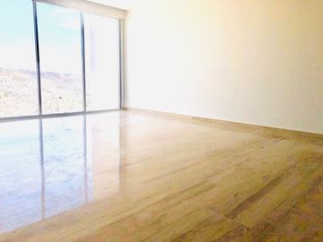 Departamento Luxury en Milenio III
