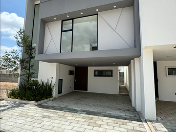 VENTA DE CASA EN ALTARA RESIDENCIAL PACHUCA HIDALGO