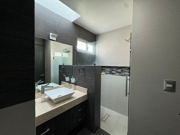 Casa a un súper precio en Cumbres del Lago, Juriquilla