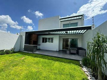Casa a un súper precio en Cumbres del Lago, Juriquilla