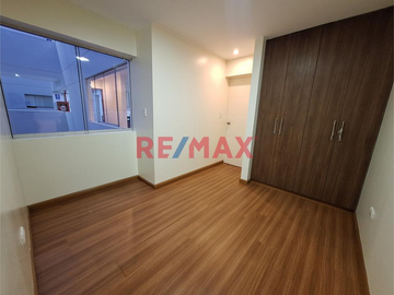 Departamento En Santa Catalina Zona 41