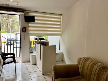 CASA DE VENTA EN COTOCOLLAO A POCOS METROS DE LA CALLE LEGARDA