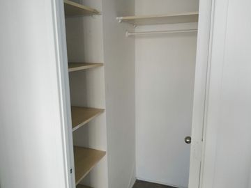 SE VENDE :PRECIO OFERTA : DEPARTAMENTO 46,09M2 ESTACION CENTRAL, 2 DORMITORIOS , 2 BAÑOS.